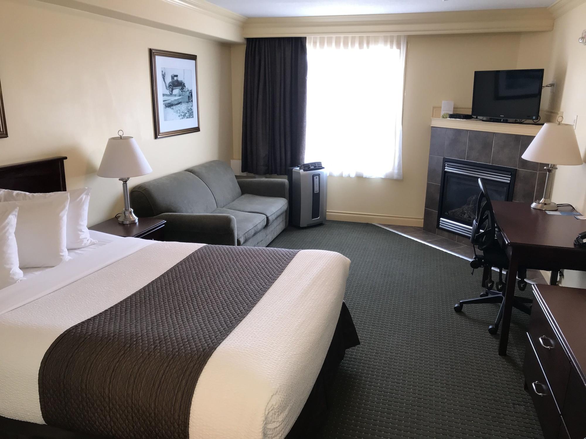 Quality Inn & Suites Whitecourt Eksteriør billede