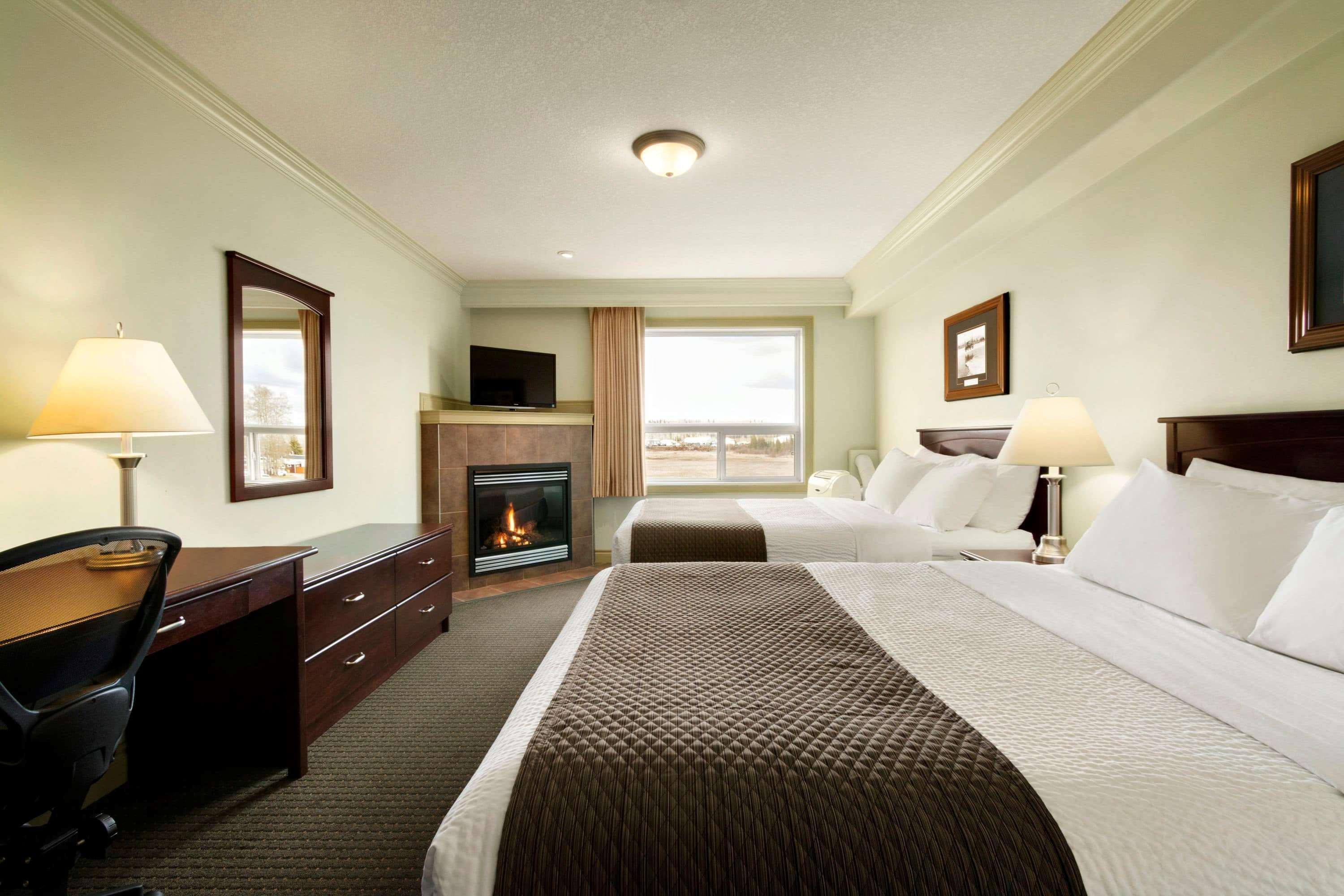 Quality Inn & Suites Whitecourt Eksteriør billede